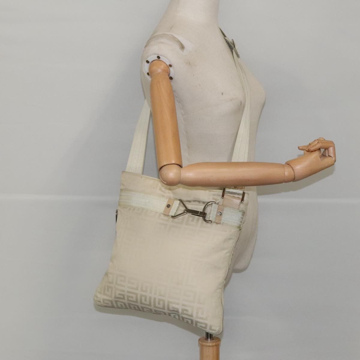 Givenchy Givenchy 4G shoulder Bag Leather Size ONE SIZE - 24 Thumbnail