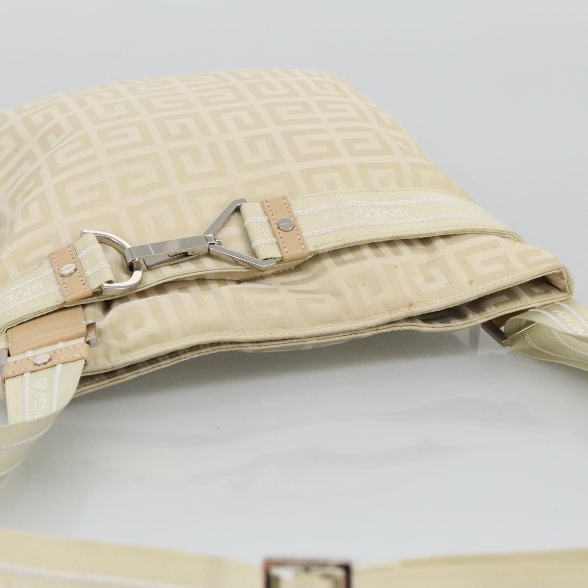 Givenchy Givenchy 4G shoulder Bag Leather Size ONE SIZE - 6 Thumbnail