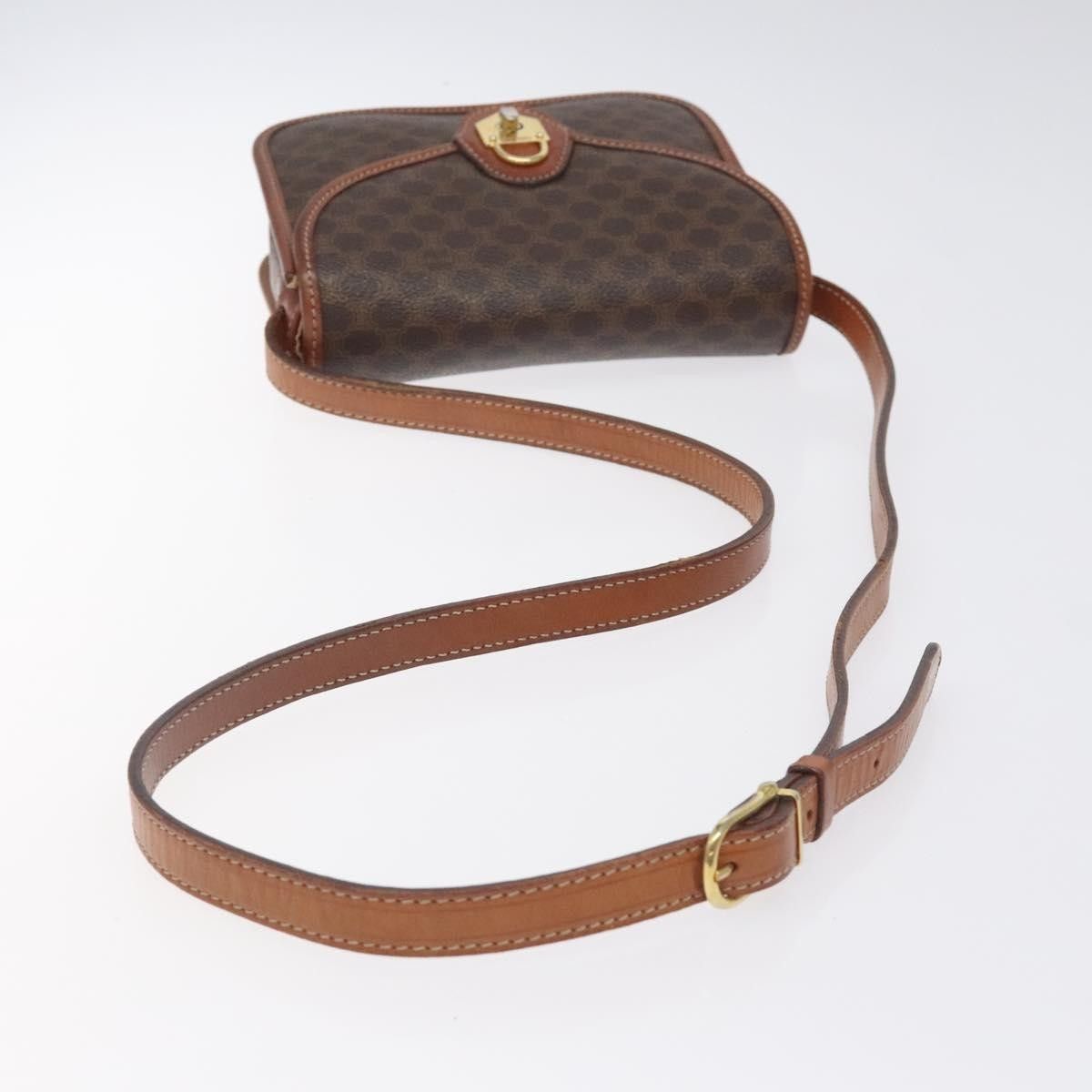 Celine Celine Vintage Macadam Shoulder Bag Canvas and Leather Size ONE SIZE - 8 Thumbnail