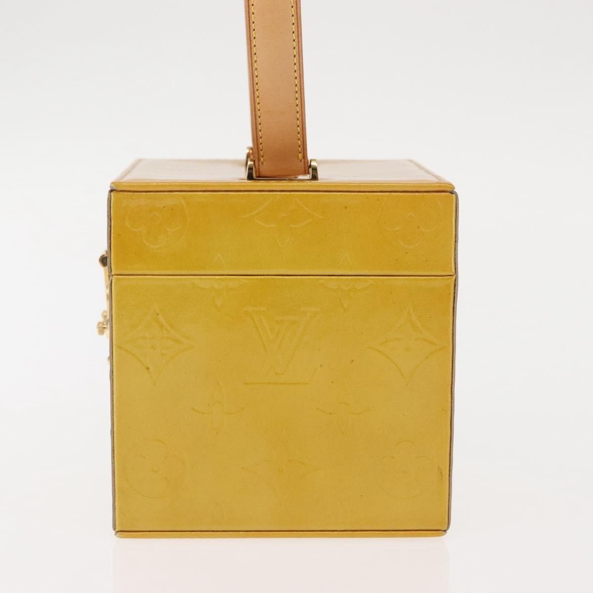 Louis Vuitton Louis Vuitton Bleecker Box Bag Monogram Vernis Size ONE SIZE - 3 Thumbnail