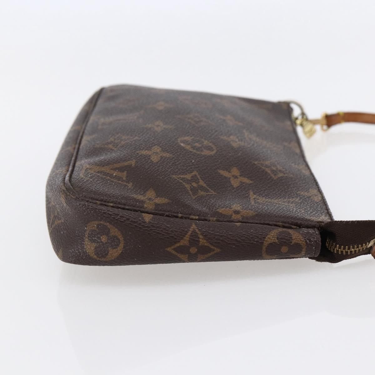 Louis Vuitton Louis Vuitton Pochette Accessoires NM Monogram Canvas Size ONE SIZE - 4 Thumbnail