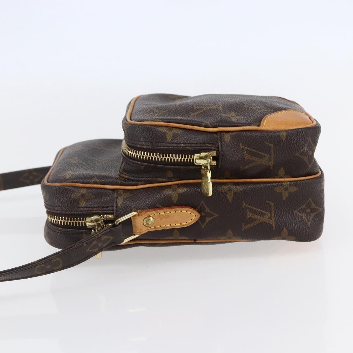 Louis Vuitton Louis Vuitton Amazone Bag Monogram Canvas Size ONE SIZE - 3 Thumbnail