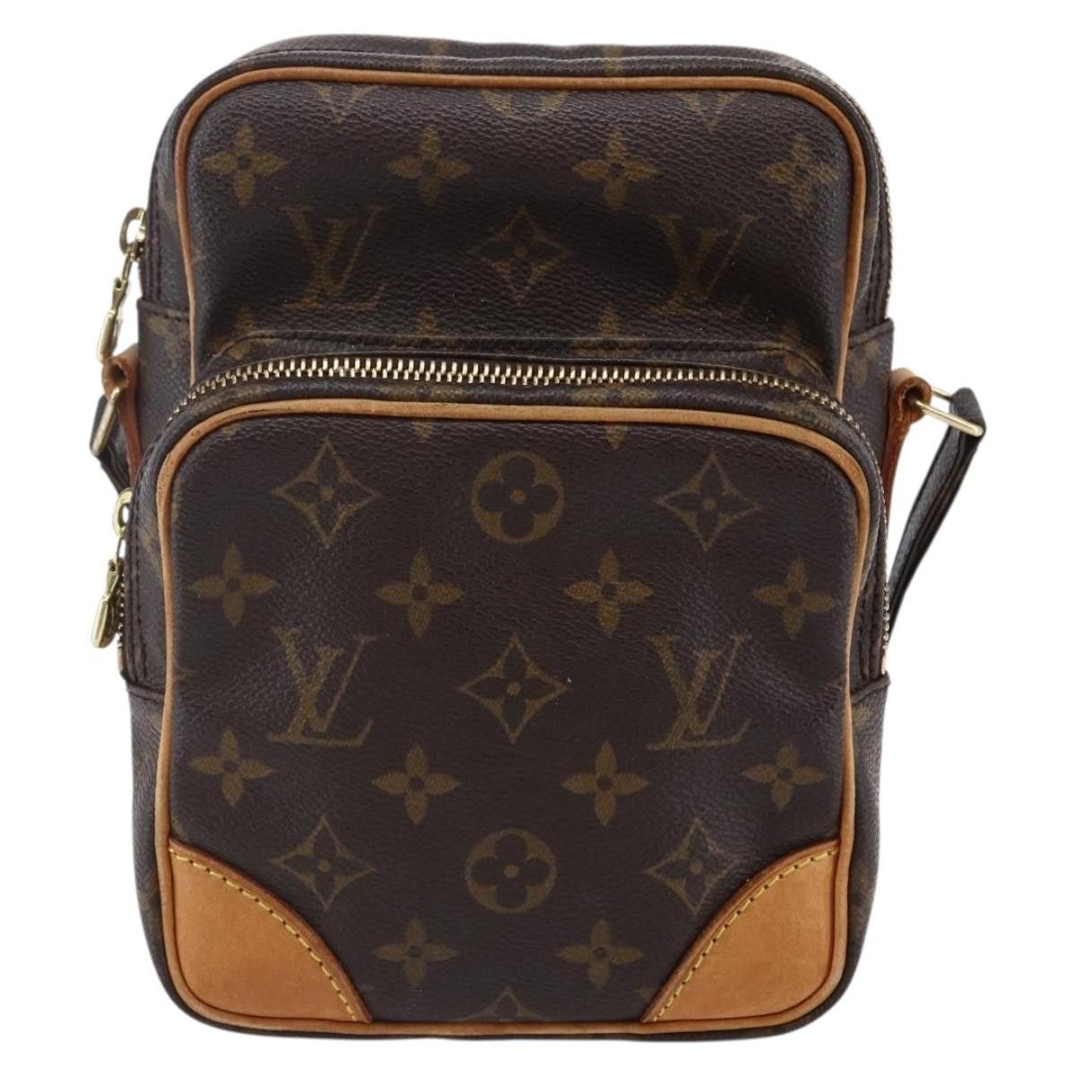 Louis Vuitton Louis Vuitton Amazone Bag Monogram Canvas Size ONE SIZE - 19 Thumbnail