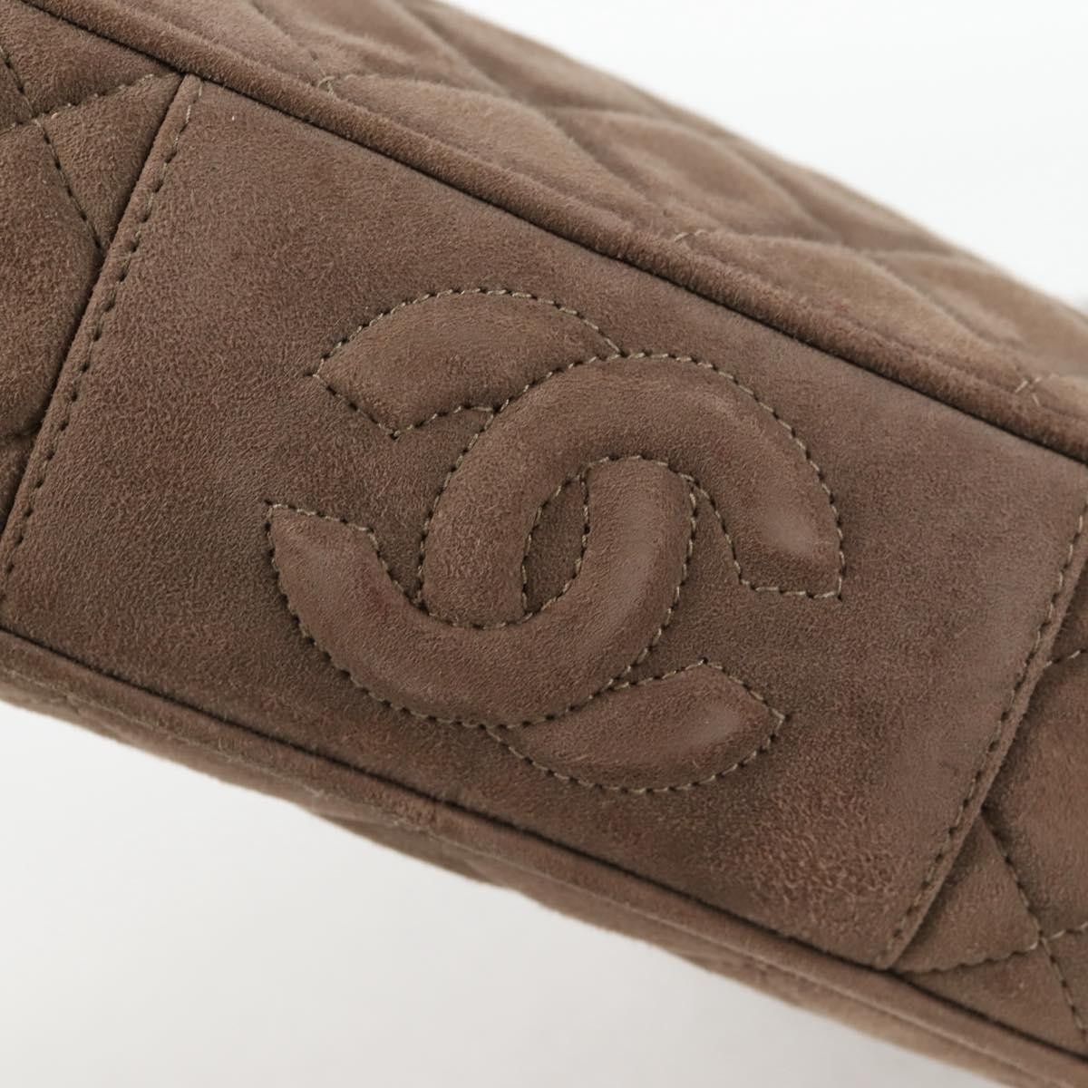 Chanel Chanel Vintage Front Pocket Camera Bag Quilted Suede Size ONE SIZE - 17 Thumbnail