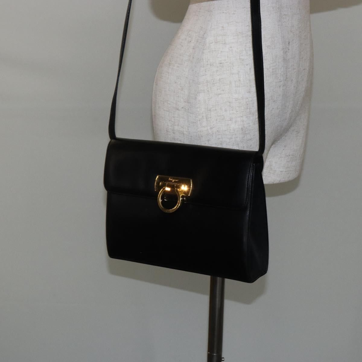 Salvatore Ferragamo Salvatore Ferragamo Gancini Shoulder Bag Leather Size ONE SIZE - 13 Thumbnail