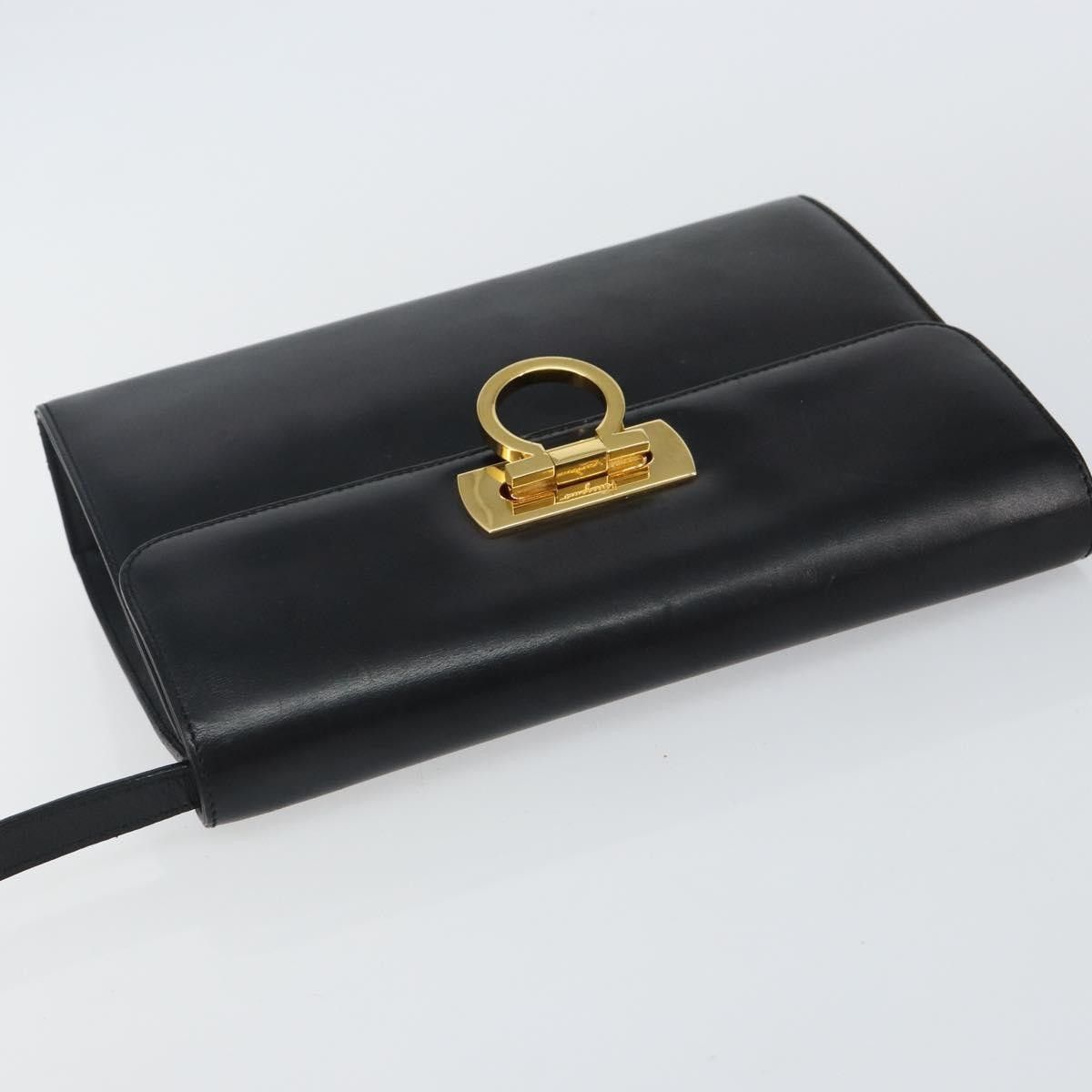 Salvatore Ferragamo Salvatore Ferragamo Gancini Shoulder Bag Leather Size ONE SIZE - 15 Thumbnail
