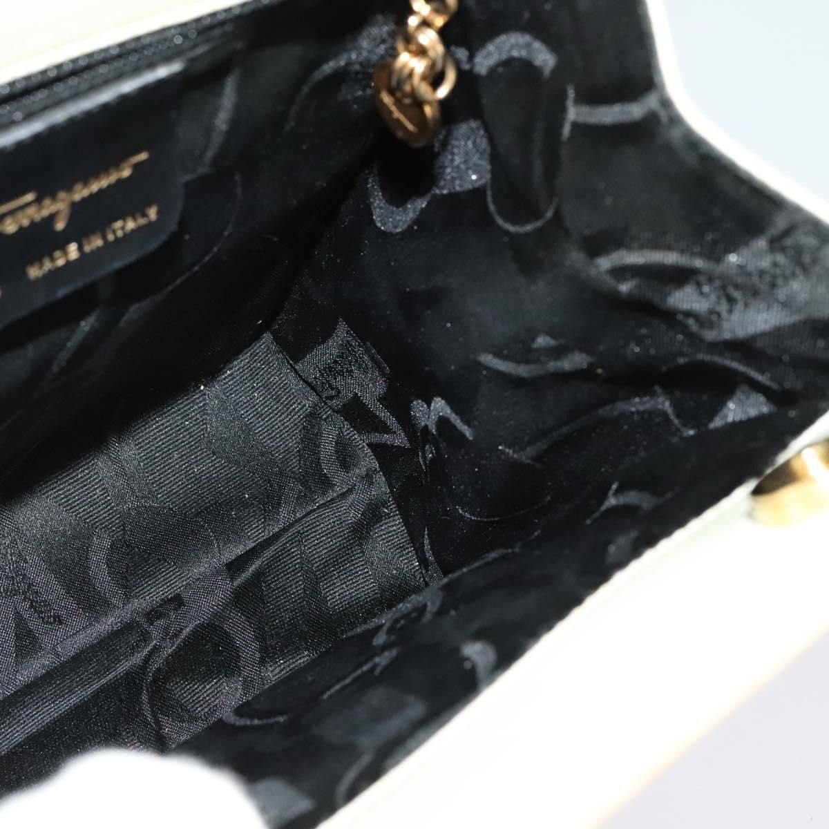Salvatore Ferragamo Salvatore Ferragamo Gancini handbag Patent leather Size ONE SIZE - 20 Thumbnail
