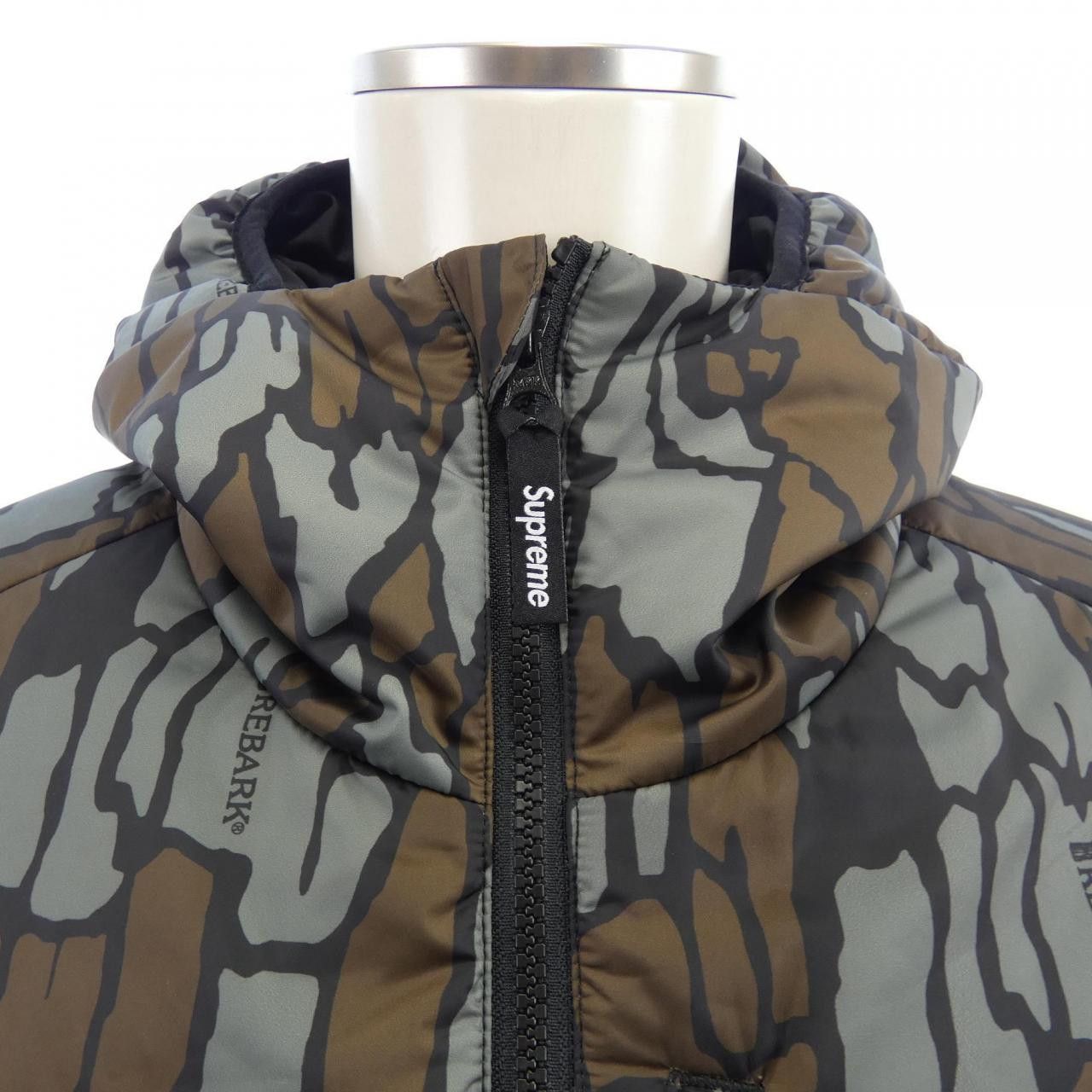 Supreme Supreme Supreme WINDSTOPPER Insulated Hooded Jacket Others Outerwear DUTY FREE for USA Size ONE SIZE - 5 Thumbnail