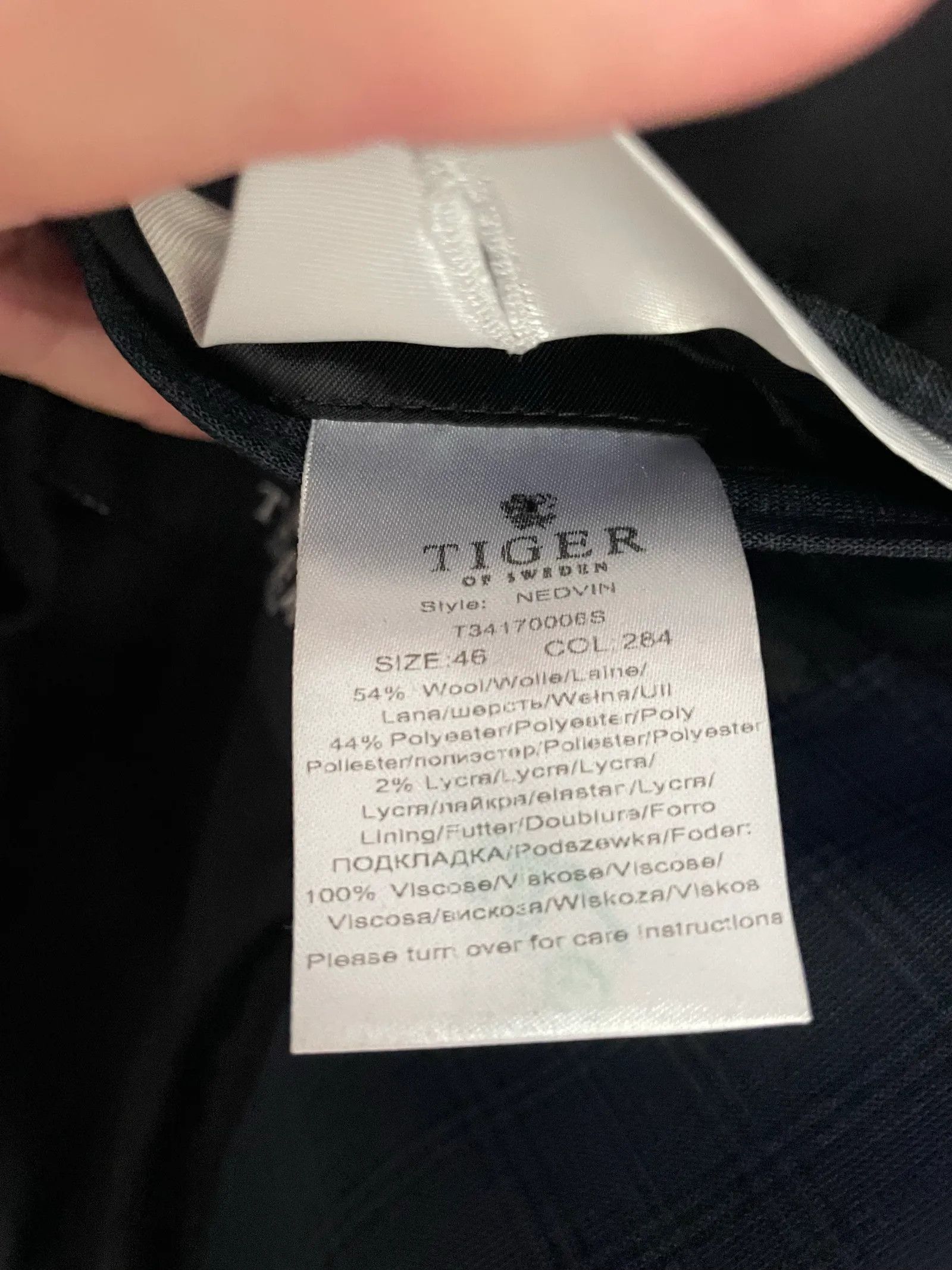 Tiger of Sweden Tiger of Sweden Nedvin Suit Size 38R - 3 Thumbnail