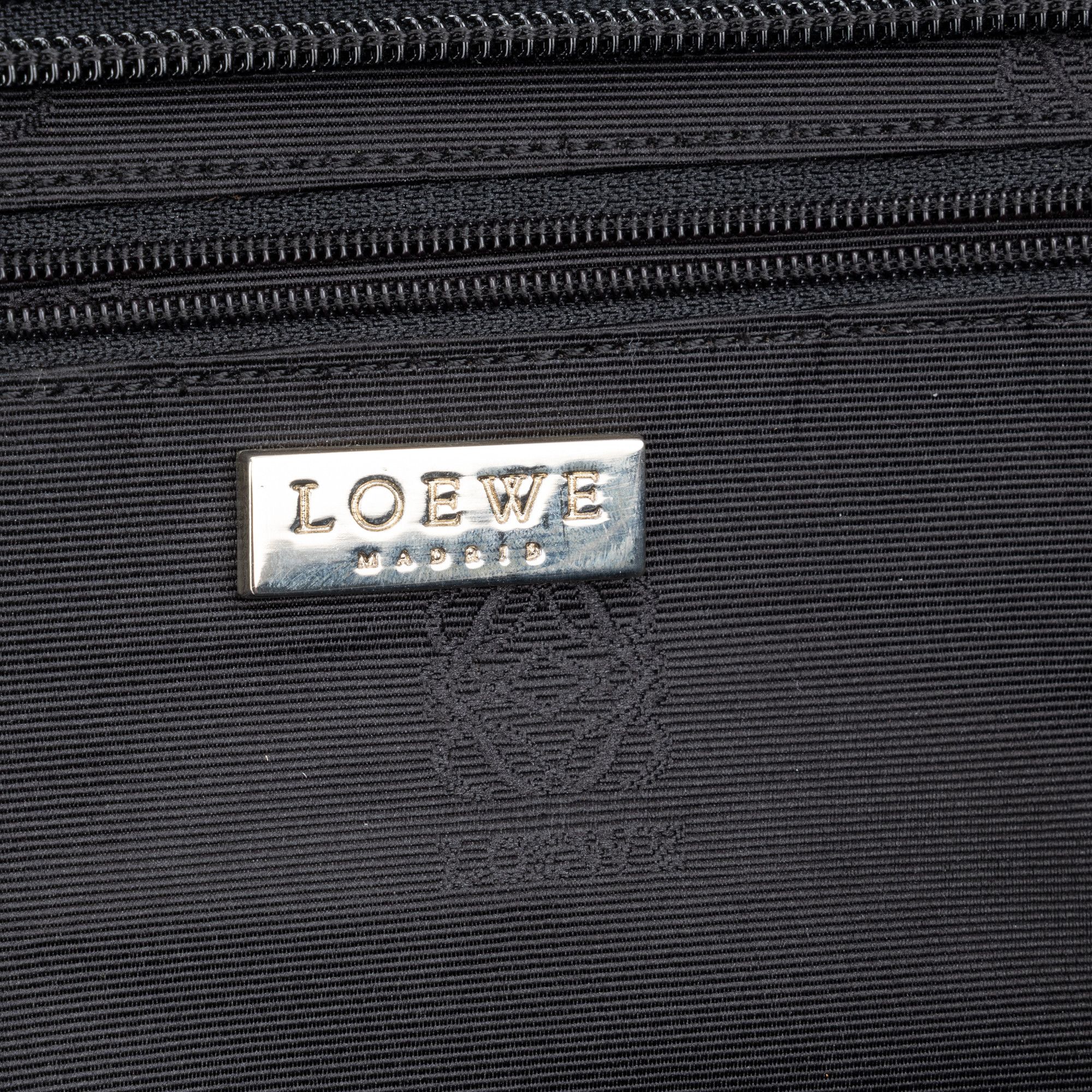 Loewe Front Zip Messenger Bag Size ONE SIZE - 10 Thumbnail