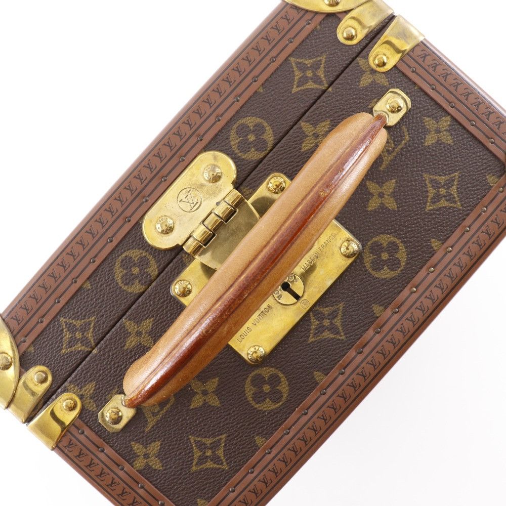 Louis Vuitton Louis Vuitton Louis Vuitton Tabor 26 Monogram Handbag Canvas Travel Bag M47114 DUTY FREE for USA Size ONE SIZE - 5 Thumbnail