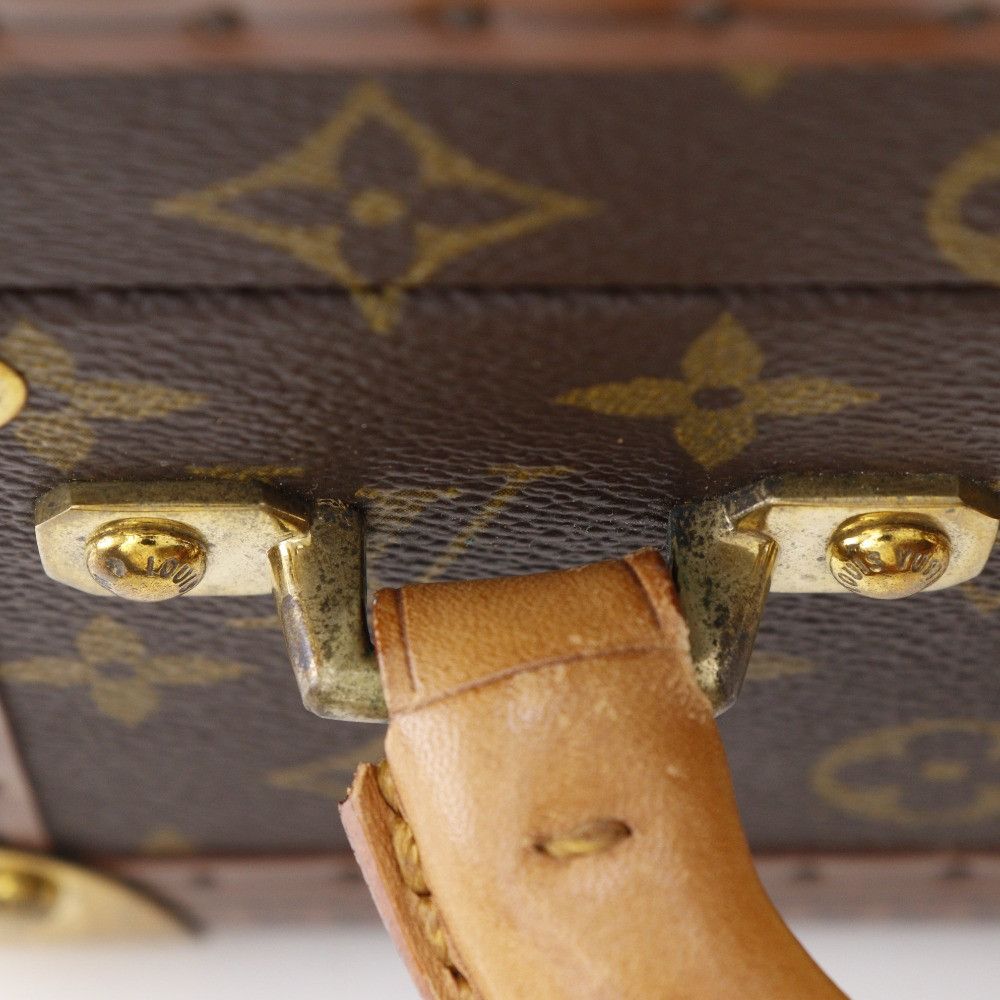 Louis Vuitton Louis Vuitton Louis Vuitton Tabor 26 Monogram Handbag Canvas Travel Bag M47114 DUTY FREE for USA Size ONE SIZE - 13 Thumbnail