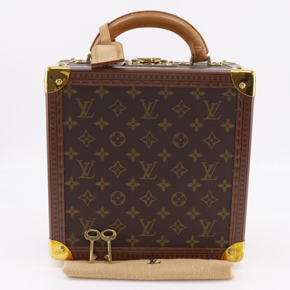 Louis Vuitton Louis Vuitton Louis Vuitton Tabor 26 Monogram Handbag Canvas Travel Bag M47114 DUTY FREE for USA Size ONE SIZE - 18 Thumbnail
