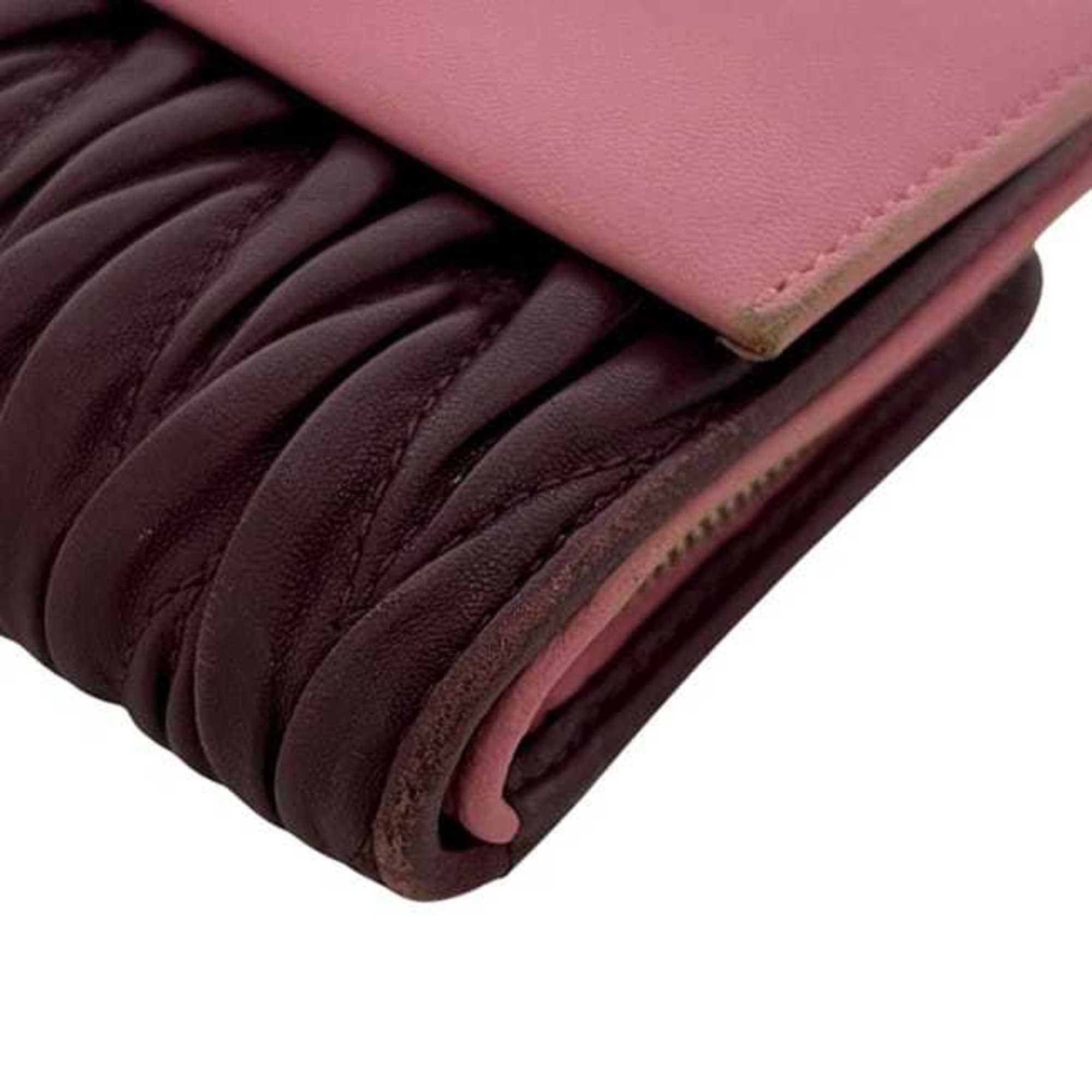 Miu Miu Miu Miu Miu Tri-fold Bag ec-24293 Pink Bordeaux Matelasse 5ML225 L-Shaped Leather 197A Hardware Men's Women's Two-Tone Black Size ONE SIZE - 7 Thumbnail
