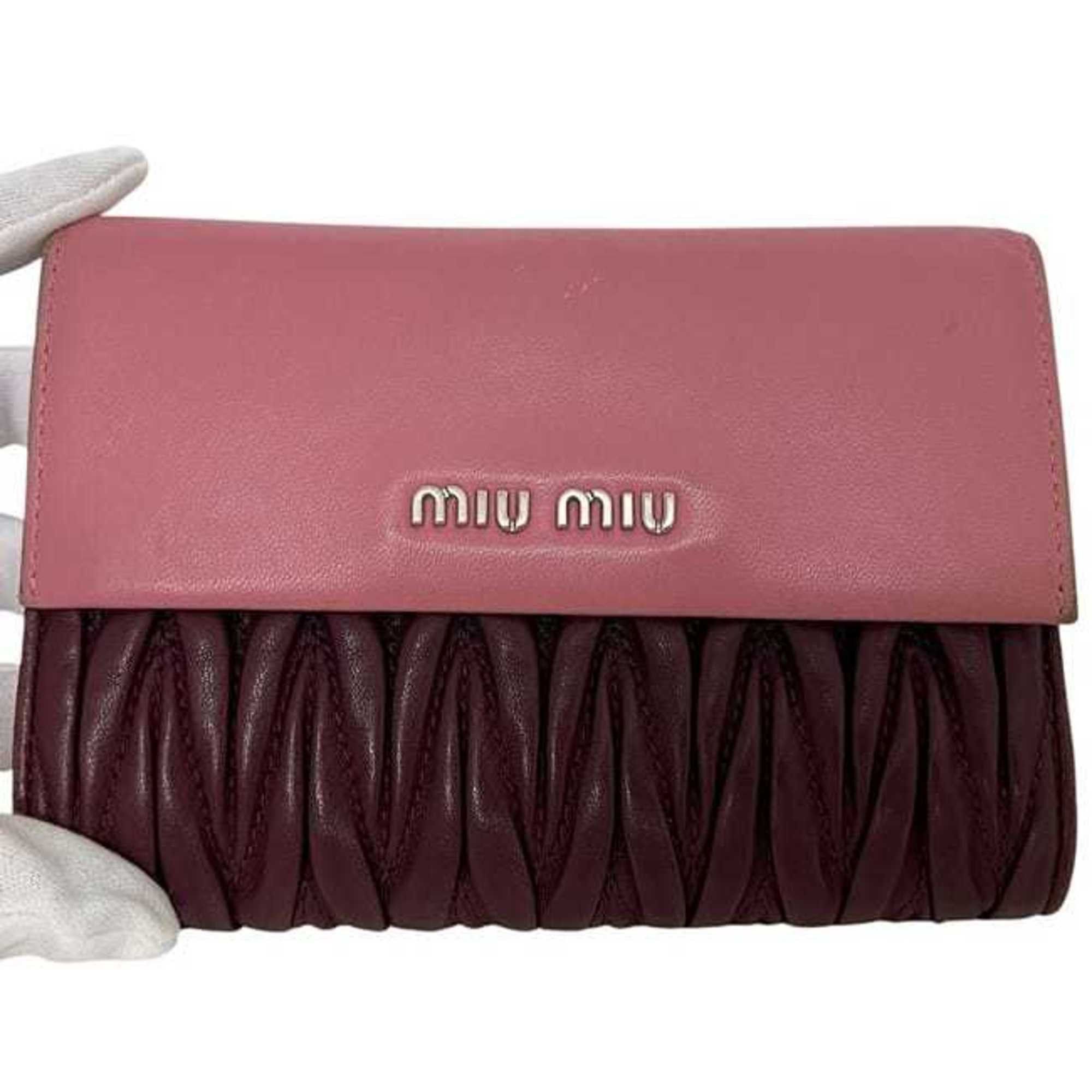 Miu Miu Miu Miu Miu Tri-fold Bag ec-24293 Pink Bordeaux Matelasse 5ML225 L-Shaped Leather 197A Hardware Men's Women's Two-Tone Black Size ONE SIZE - 10 Thumbnail