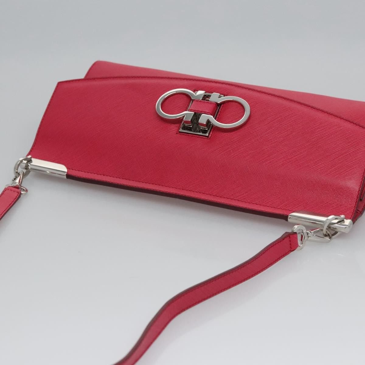Salvatore Ferragamo Salvatore Ferragamo Gancini Shoulder Bag Leather Size ONE SIZE - 16 Thumbnail
