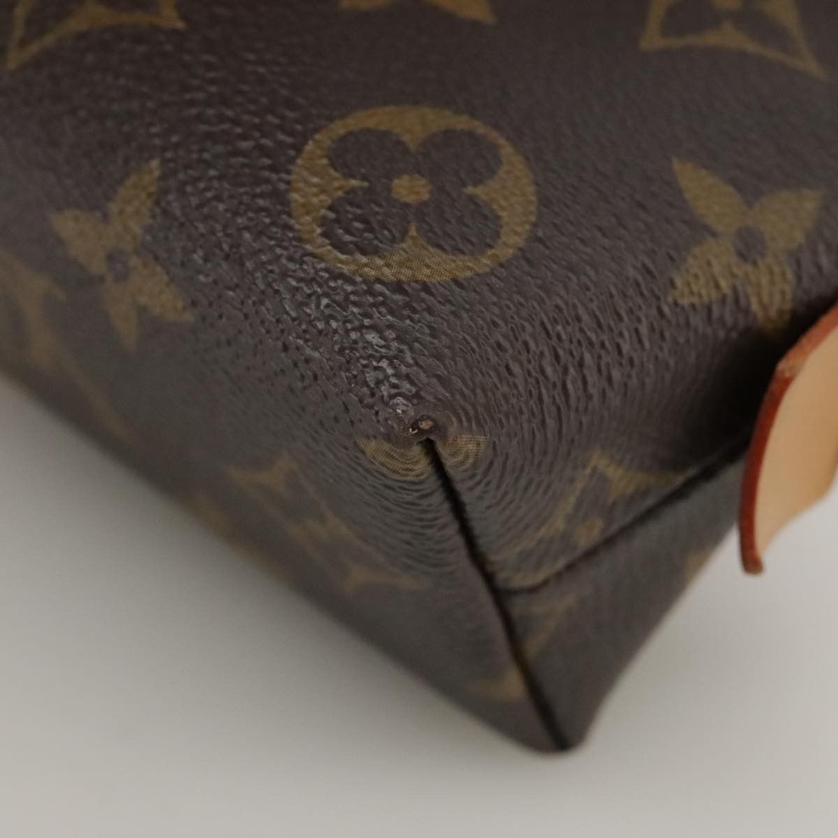 Louis Vuitton Louis Vuitton Cosmetic Pouch Limited Edition Game On Monogram Canvas Size ONE SIZE - 10 Thumbnail