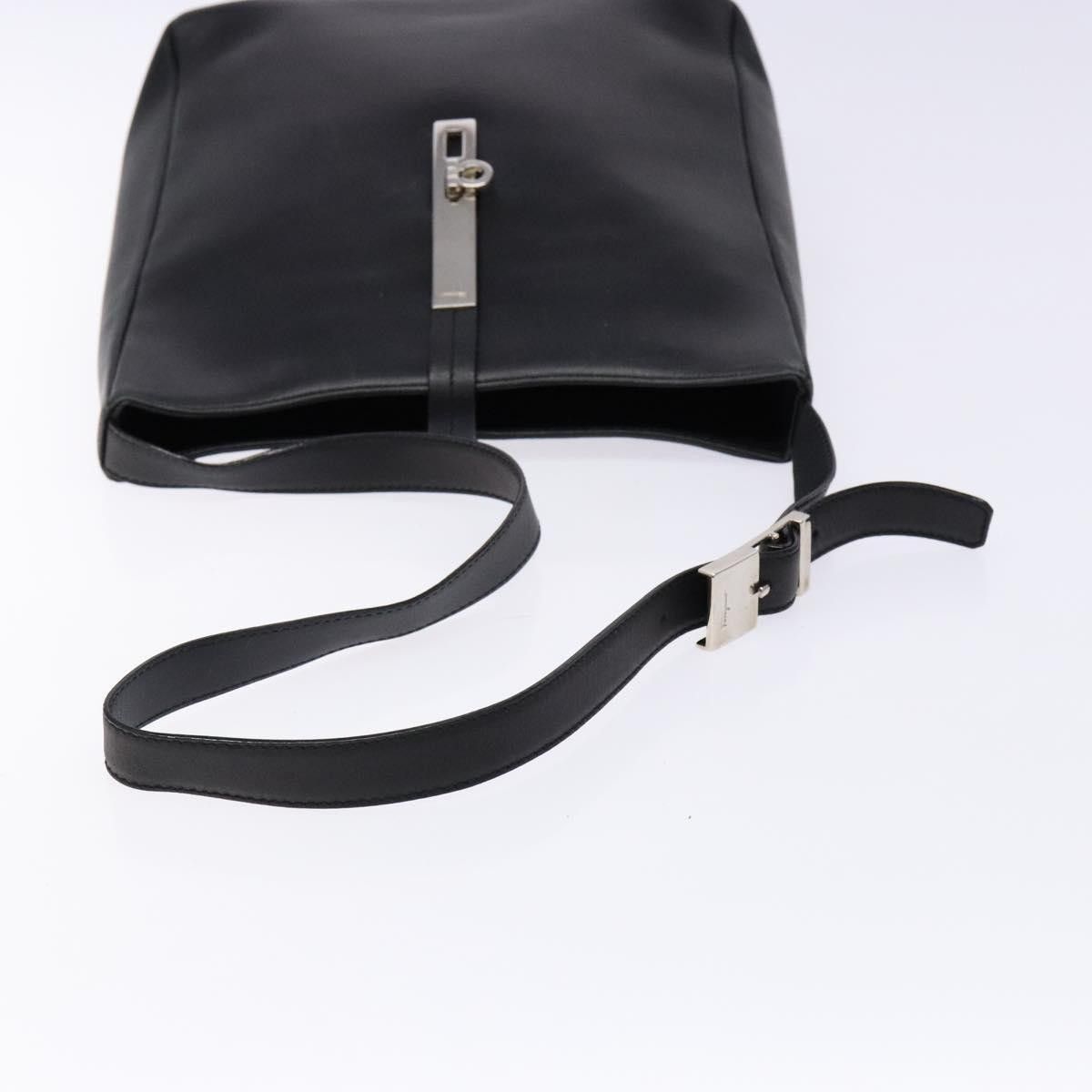 Salvatore Ferragamo Salvatore Ferragamo Gancini Shoulder Bag Leather Size ONE SIZE - 7 Thumbnail