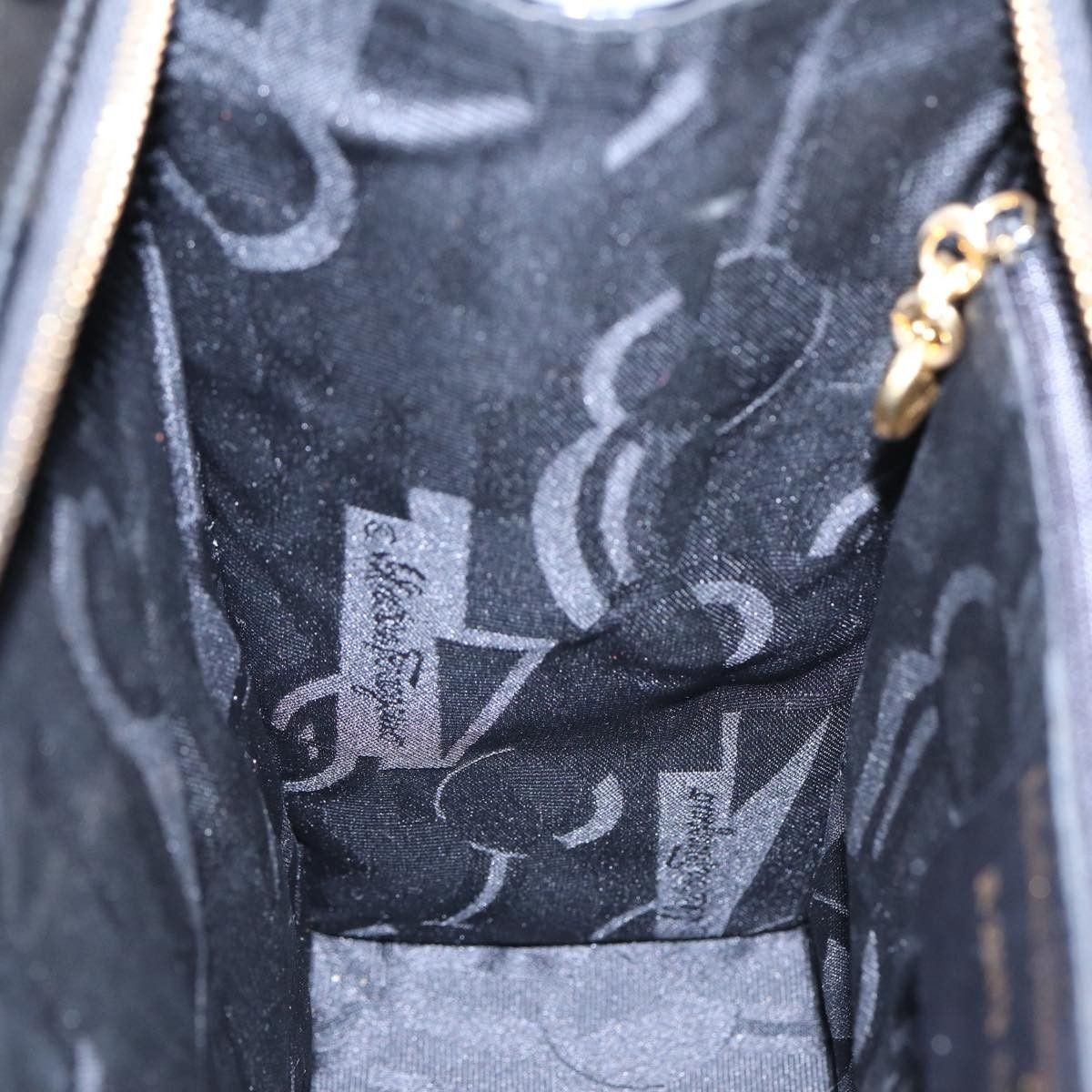 Salvatore Ferragamo Salvatore Ferragamo Vala Shoulder Bag Patent Leather Size ONE SIZE - 21 Thumbnail