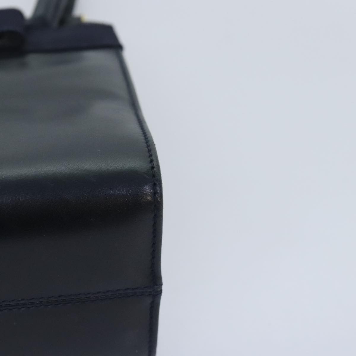 Salvatore Ferragamo Salvatore Ferragamo Vala Handbag Leather Size ONE SIZE - 10 Thumbnail