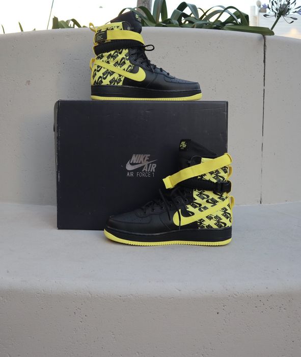 Nike sf af1 clearance yellow and black