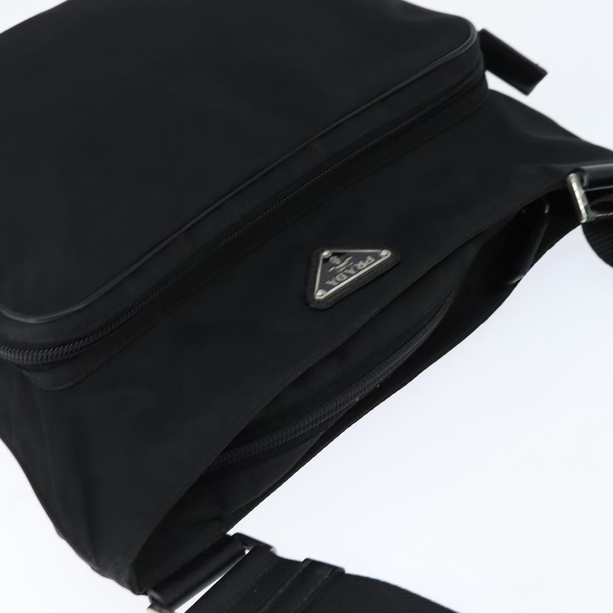 Prada Prada Front Pocket Messenger Bag Tessuto Size ONE SIZE - 22 Thumbnail