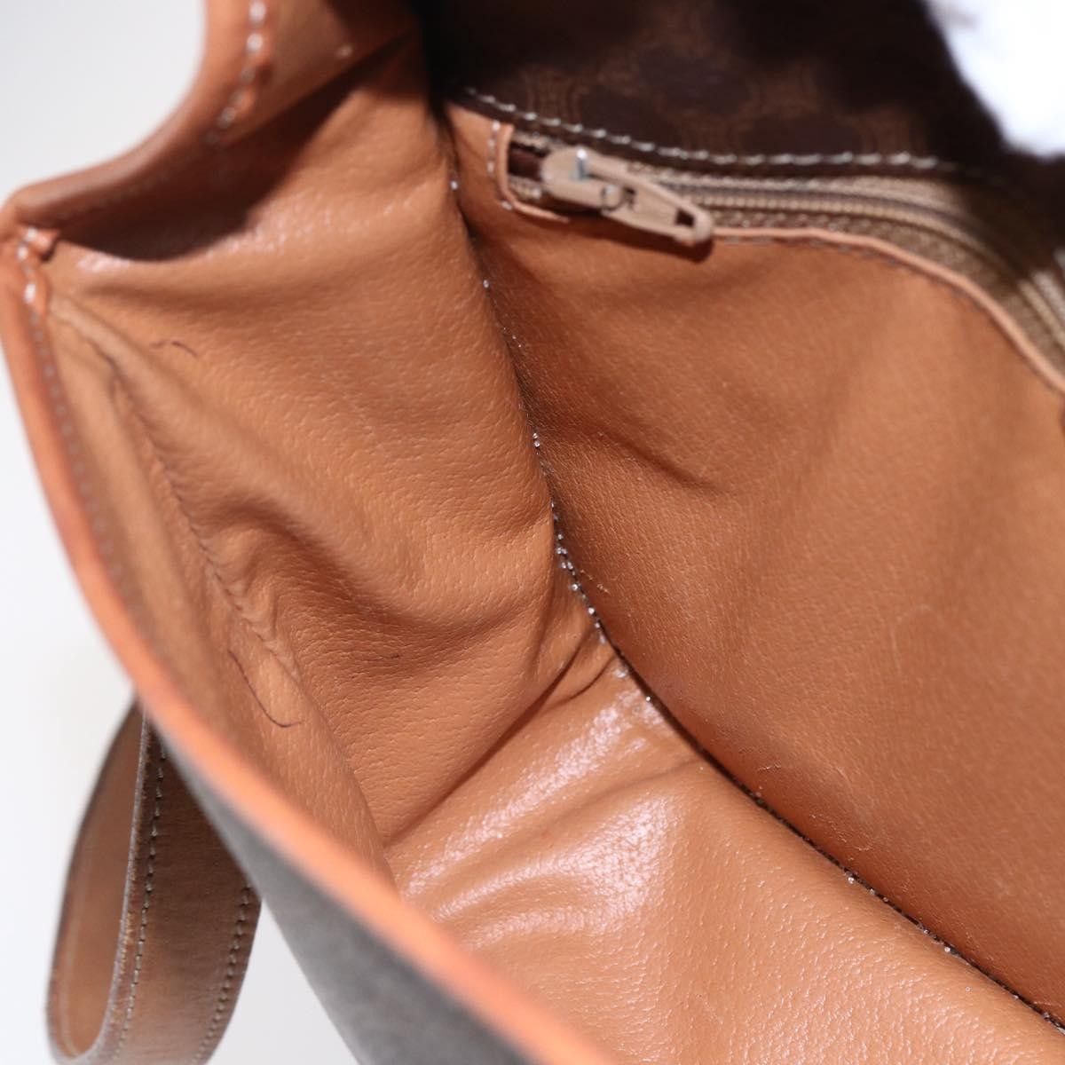 Celine Celine Vintage Macadam Circle Logo Canvas and Leather Size ONE SIZE - 20 Thumbnail