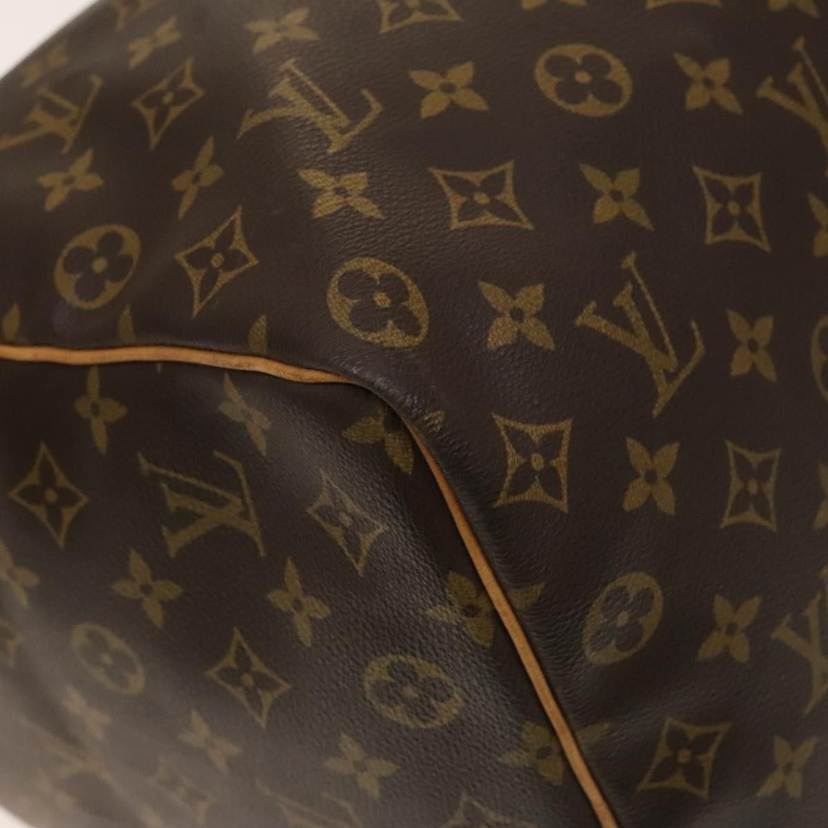 Louis Vuitton Louis Vuitton Keepall Bag Monogram Canvas Size ONE SIZE - 11 Thumbnail