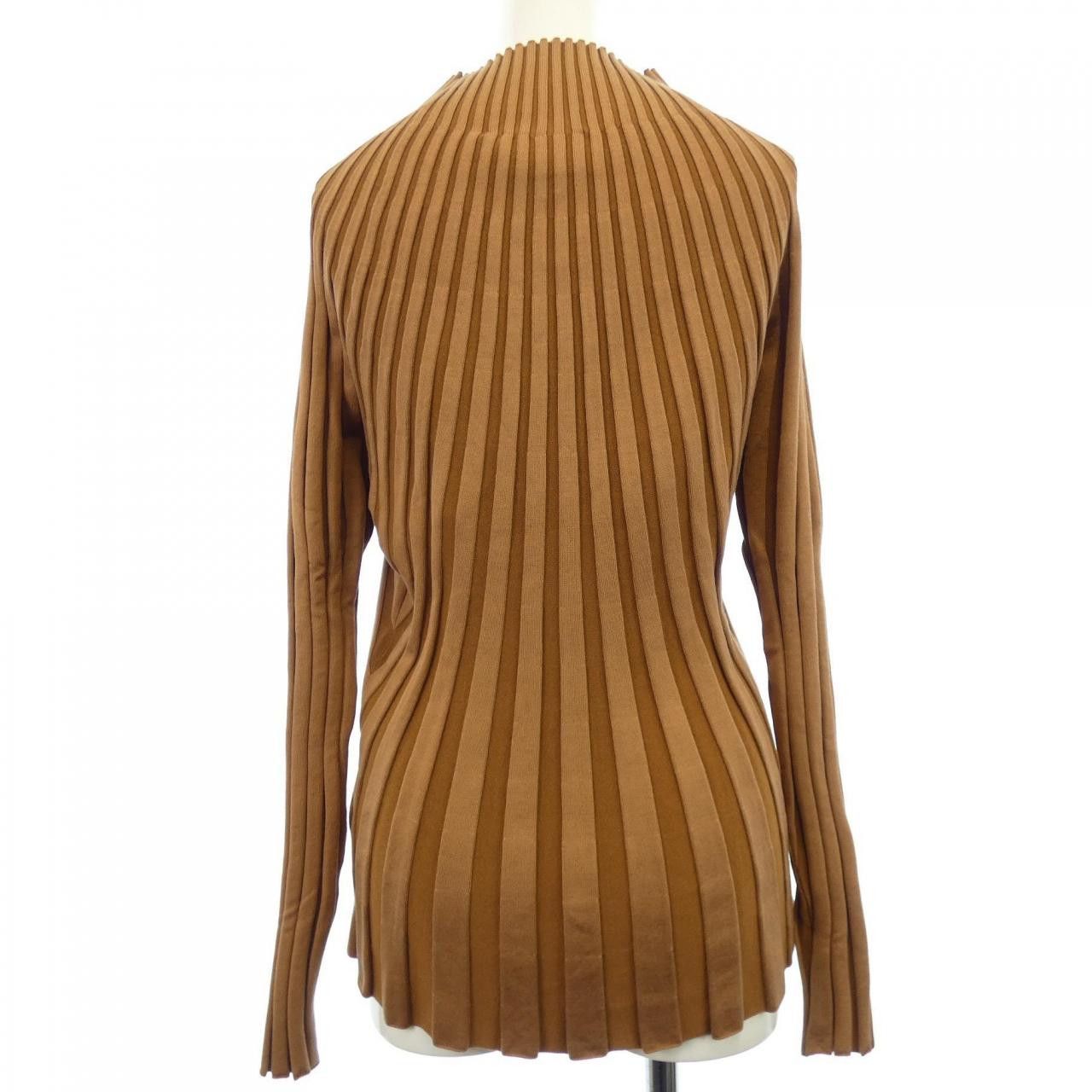 Burberry Burberry Burberry Knitwear Cotton Tops 8023921 DUTY FREE for USA Size ONE SIZE - 2 Thumbnail