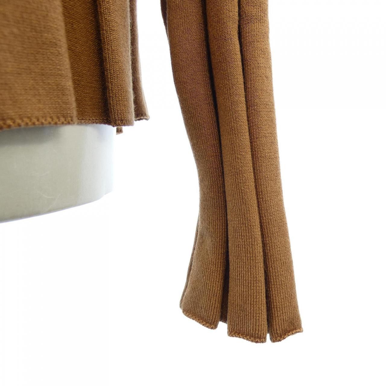 Burberry Burberry Burberry Knitwear Cotton Tops 8023921 DUTY FREE for USA Size ONE SIZE - 7 Thumbnail