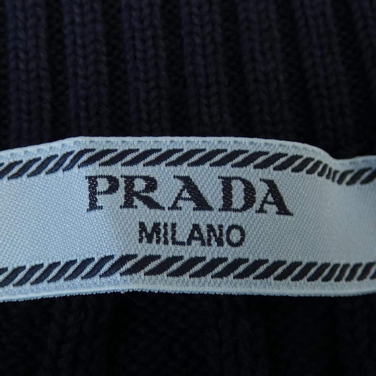 Prada Prada Prada P24A2S S232 1ZHP Knit Others Tops P24A2S S232 1ZHP DUTY FREE for USA Size ONE SIZE - 4 Thumbnail