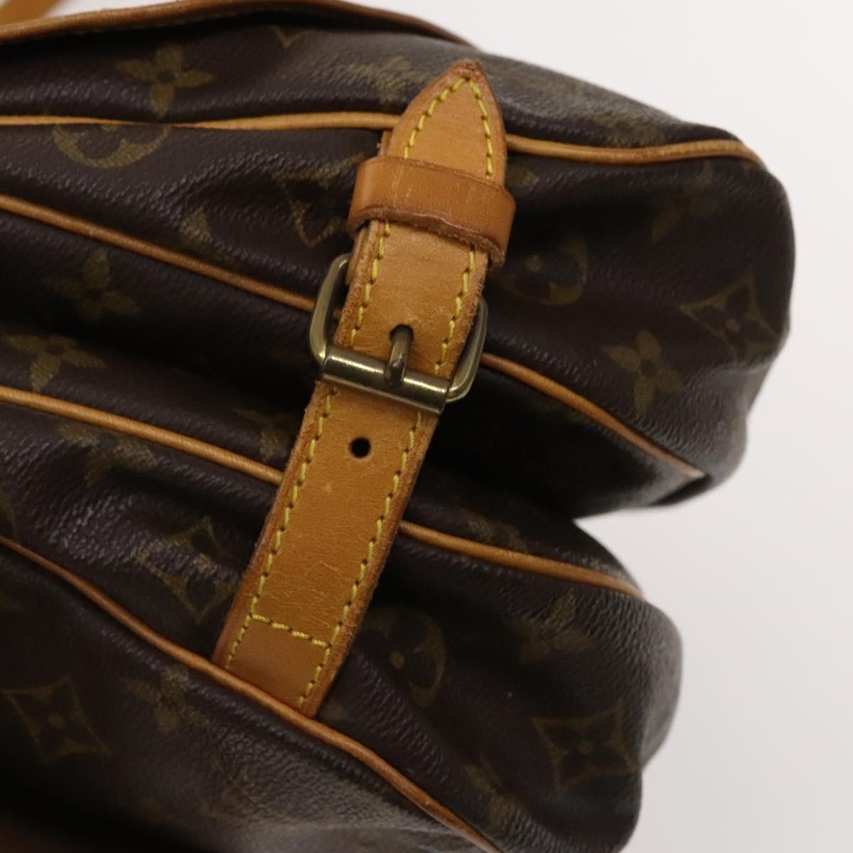 Louis Vuitton Louis Vuitton Saumur Handbag Monogram Canvas Size ONE SIZE - 17 Thumbnail