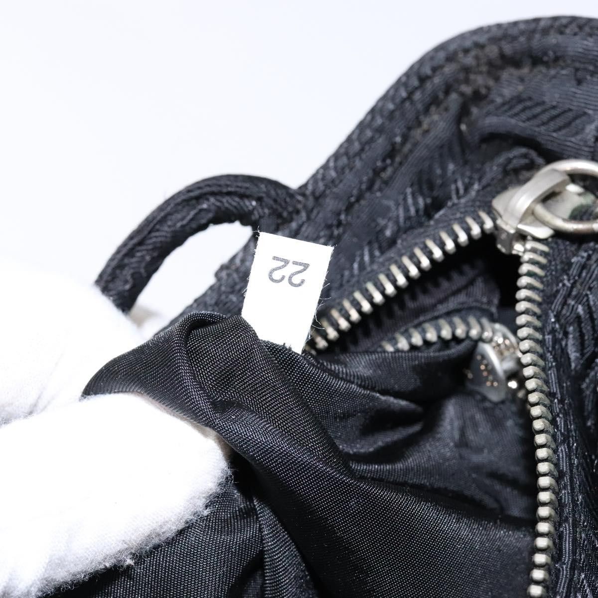 Prada Prada Vintage Zip Handbag Tessuto Size ONE SIZE - 7 Thumbnail