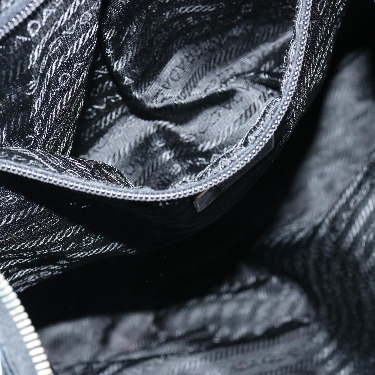 Prada Prada Vintage Zip Tote Tessuto Size ONE SIZE - 22 Thumbnail