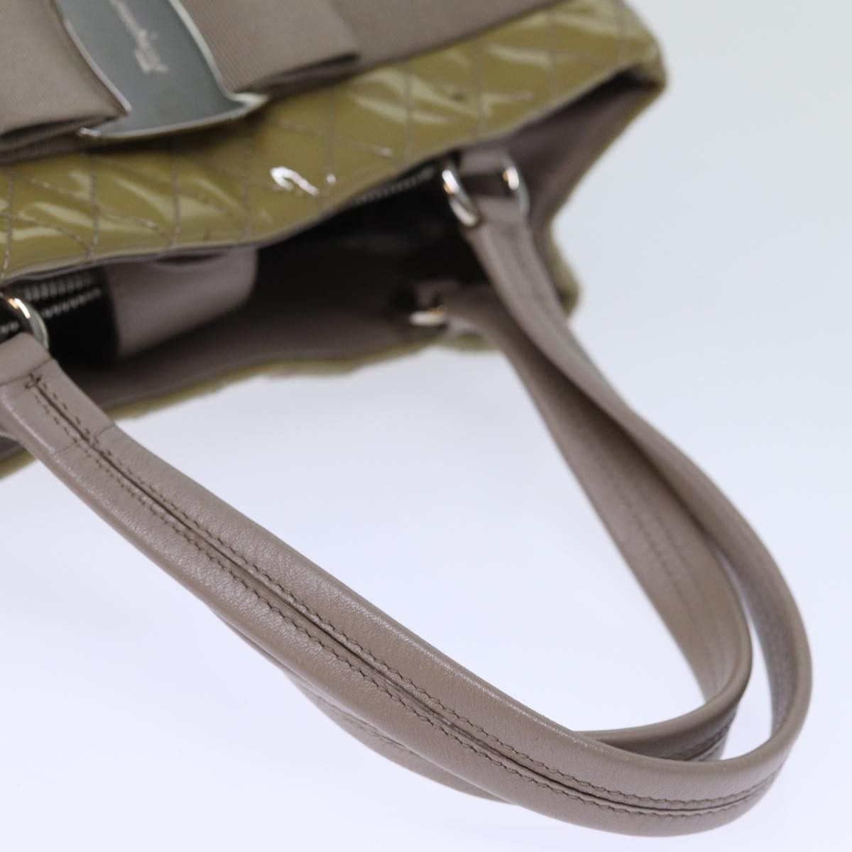 Salvatore Ferragamo Salvatore Ferragamo Vala Handbag Patent leather Size ONE SIZE - 8 Thumbnail