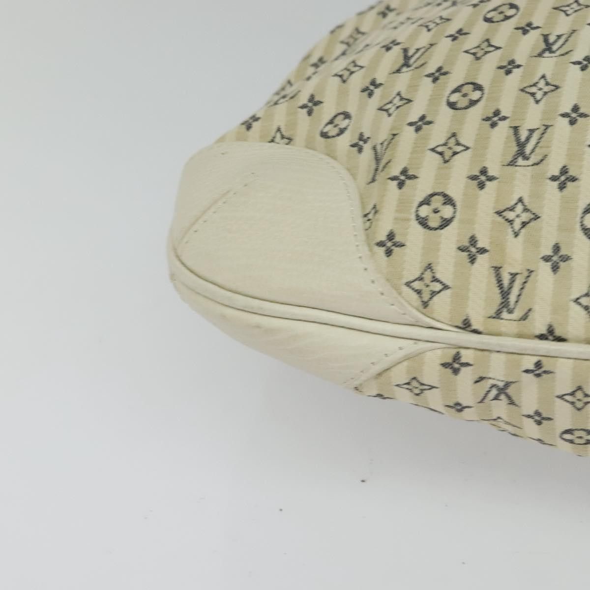 Louis Vuitton Louis Vuitton Marina Handbag Mini Lin Croisette Size ONE SIZE - 11 Thumbnail