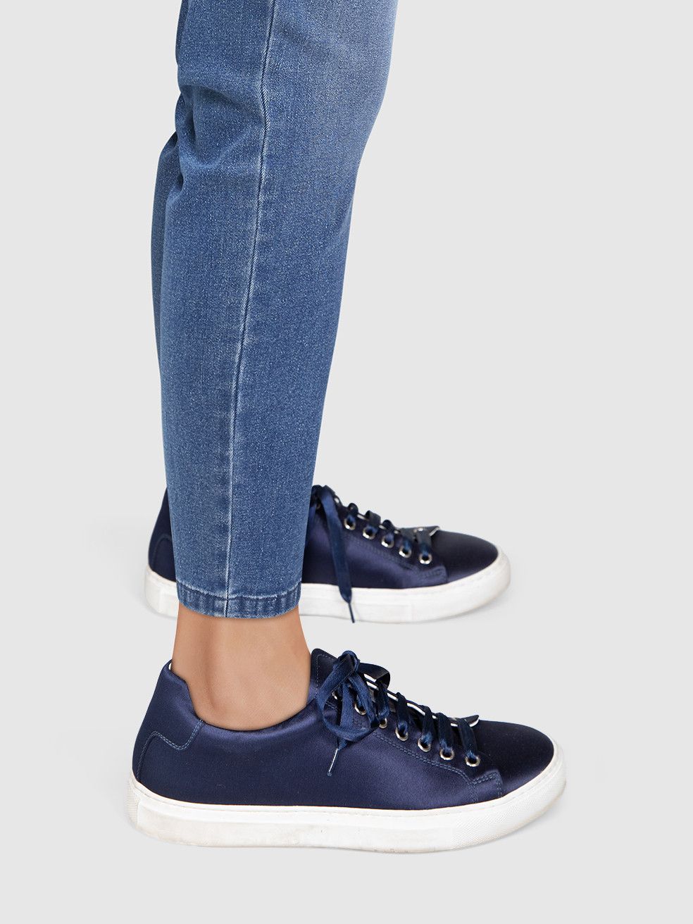 Jil Sander Navy Satin Trainers Size US 8 / IT 38 - 2 Thumbnail
