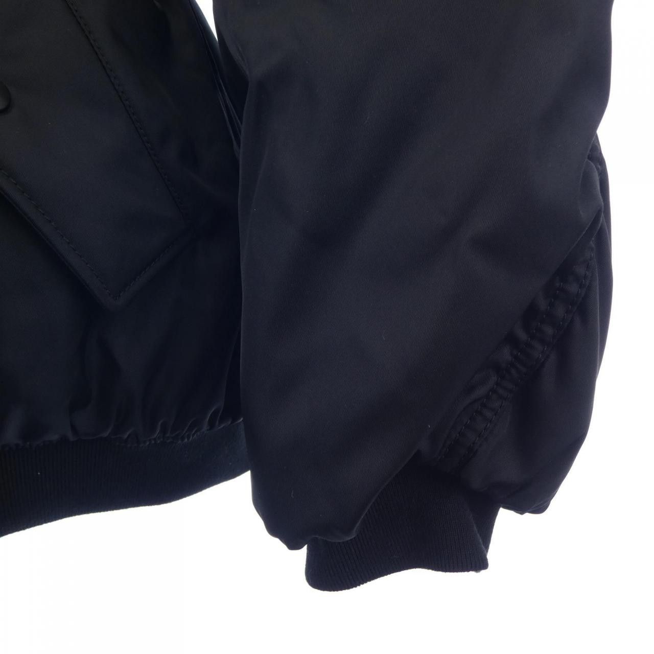 Prada Prada Prada SGX093 S222 IWQ8 Re-Nylon Blouson Others Outerwear SGX093 S222 IWQ8 DUTY FREE for USA Size ONE SIZE - 6 Thumbnail