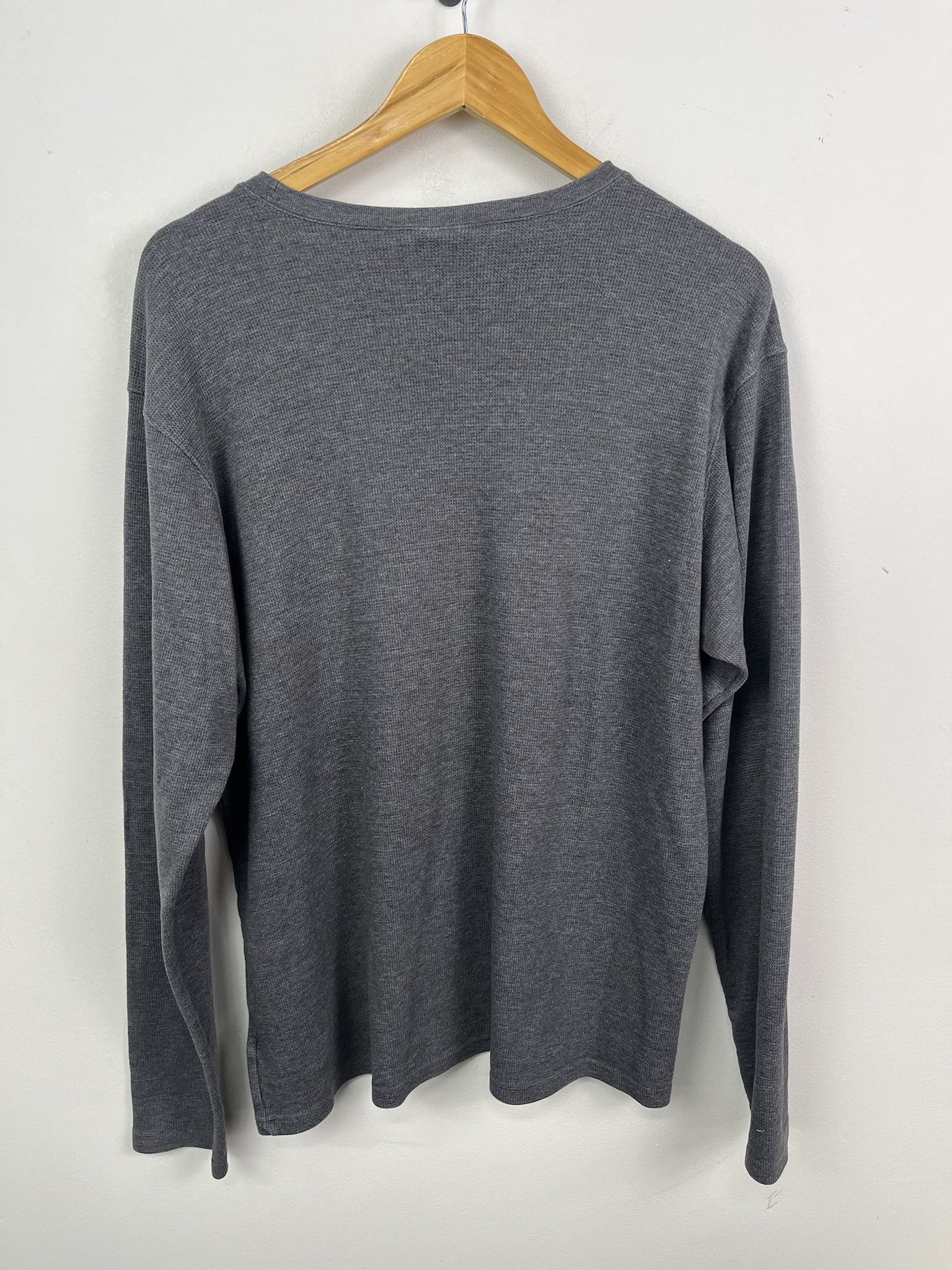 Vintage Vintage 90's Columbia Sportswear Two Tone Yellow/Gray Logo Pullover Long Sleeve Size L Size US L / EU 52-54 / 3 - 3 Thumbnail