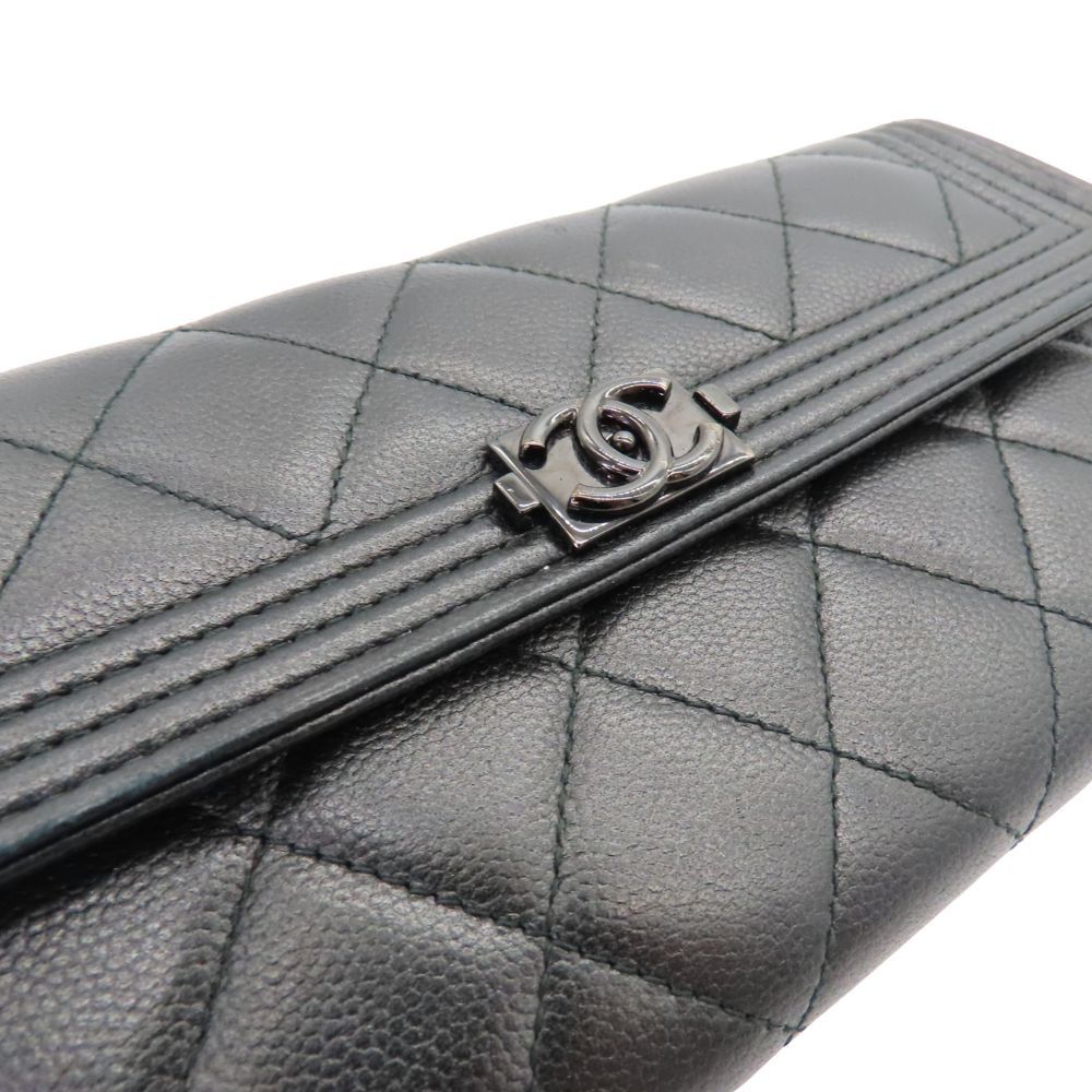 Chanel Chanel Chanel Boy Chanel Caviar Long Wallet Leather Long Wallet A80286 DUTY FREE for USA Size ONE SIZE - 4 Thumbnail