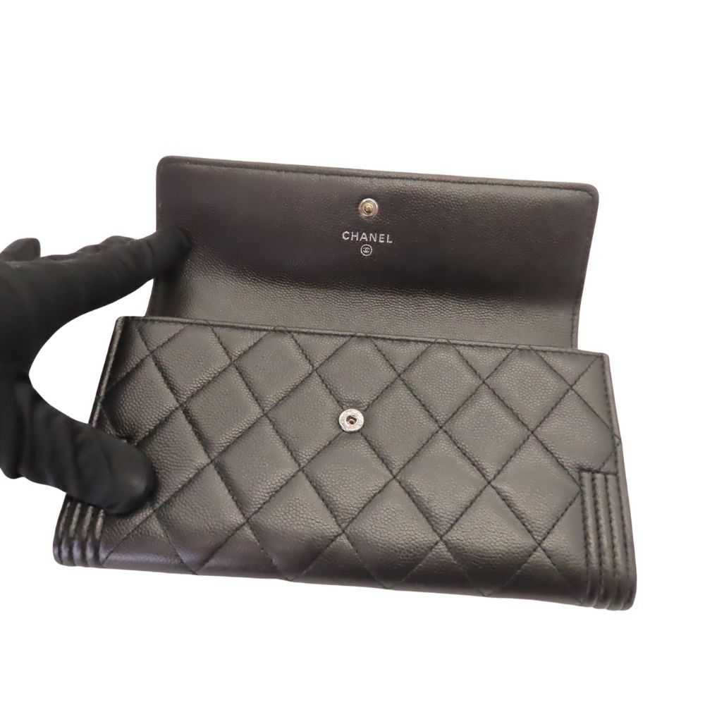 Chanel Chanel Chanel Boy Chanel Caviar Long Wallet Leather Long Wallet A80286 DUTY FREE for USA Size ONE SIZE - 7 Thumbnail