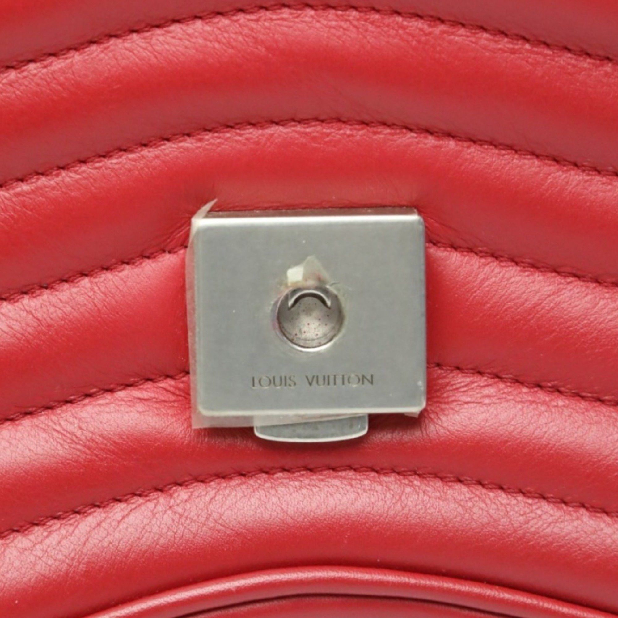 Louis Vuitton Louis Vuitton New Wave Leather Chain Tote Shoulder Bag M51930 Red Size ONE SIZE - 14 Thumbnail