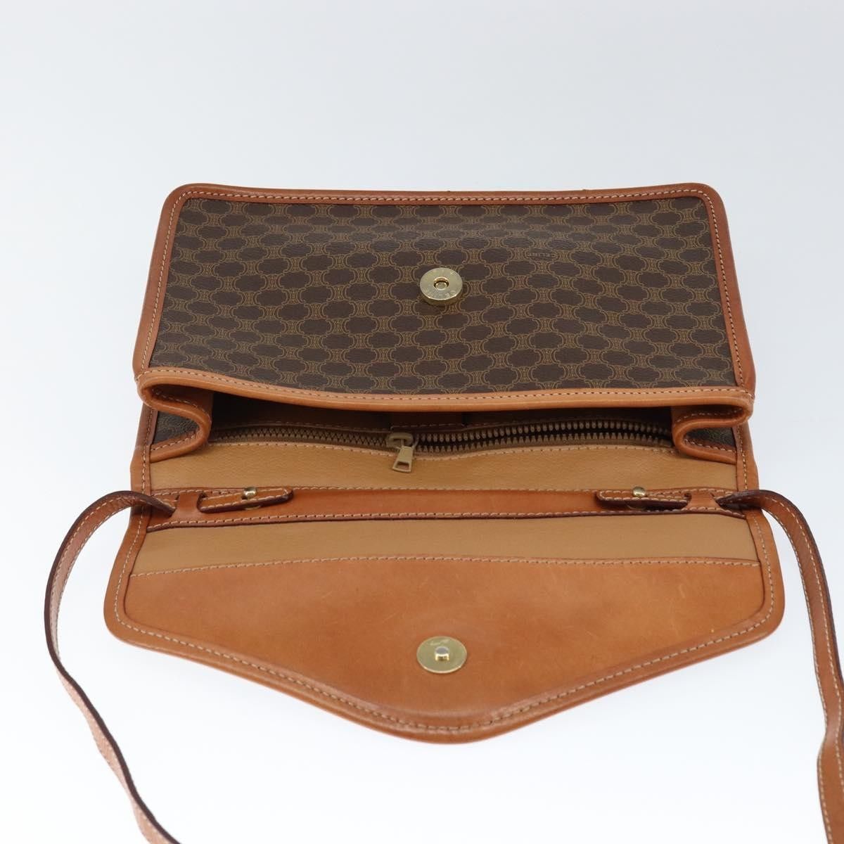 Celine Celine Vintage Macadam Circle Logo Canvas and Leather Size ONE SIZE - 15 Thumbnail