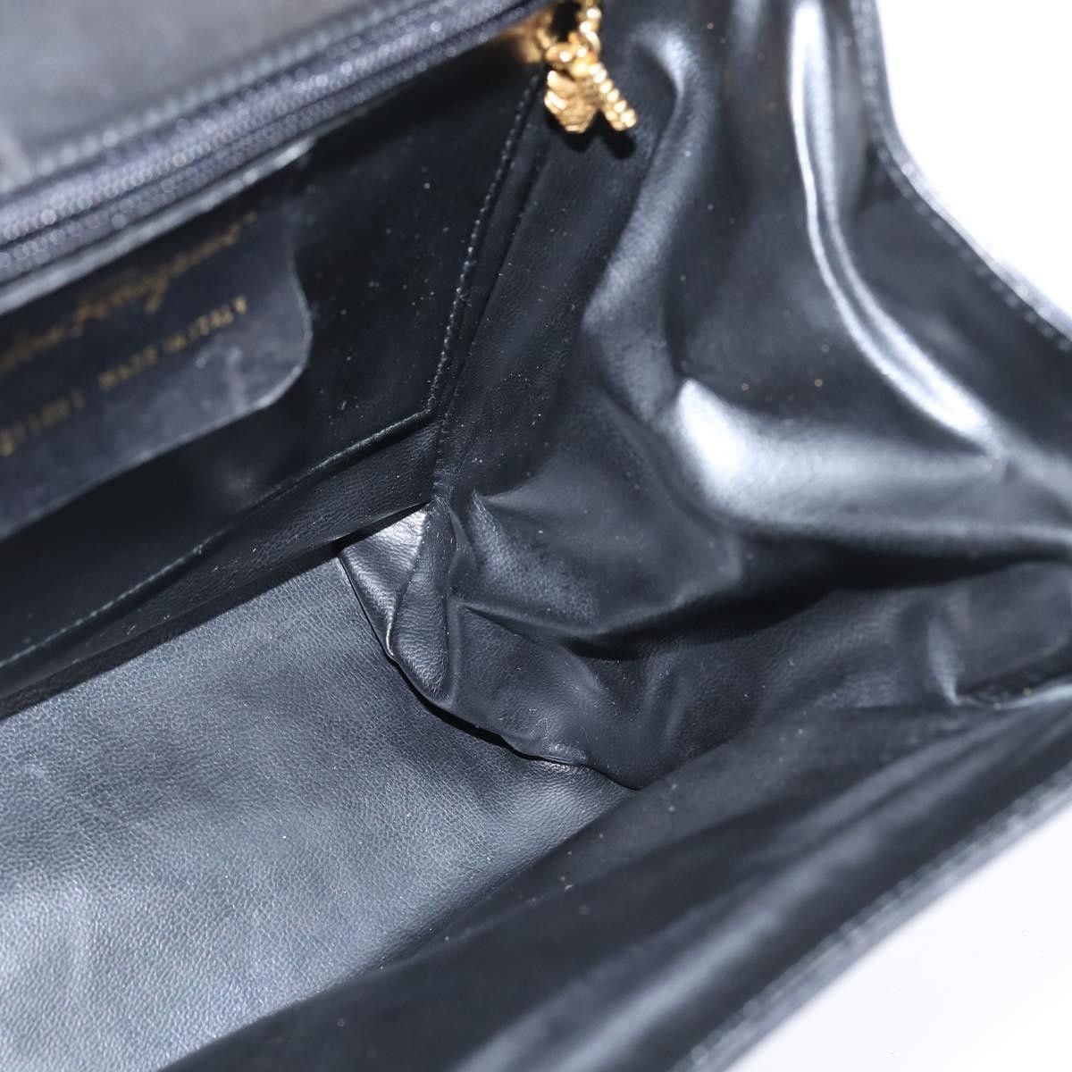 Salvatore Ferragamo Salvatore Ferragamo Chain Flap Shoulder Bag Leather Size ONE SIZE - 19 Thumbnail