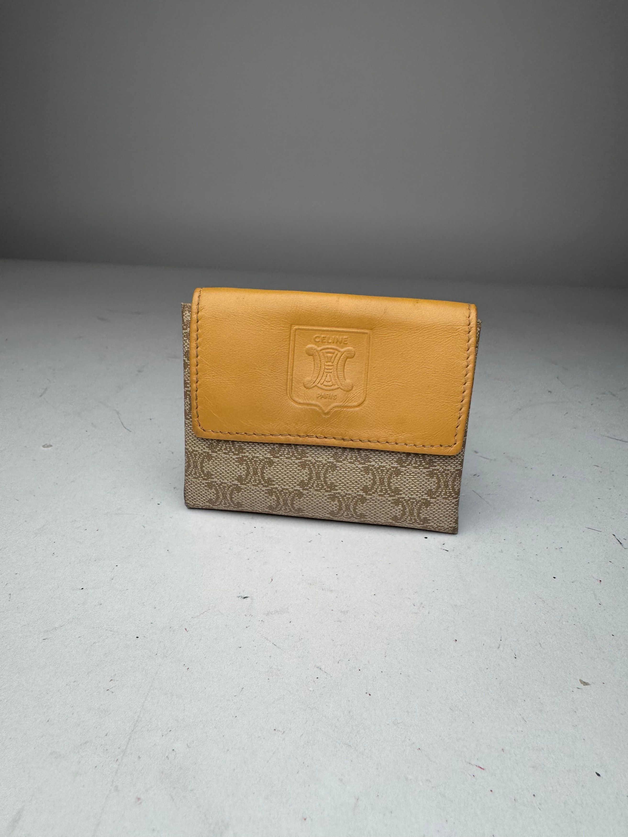 Celine Vintage Paris Leather Purse beige Yellow Size ONE SIZE - 3 Thumbnail