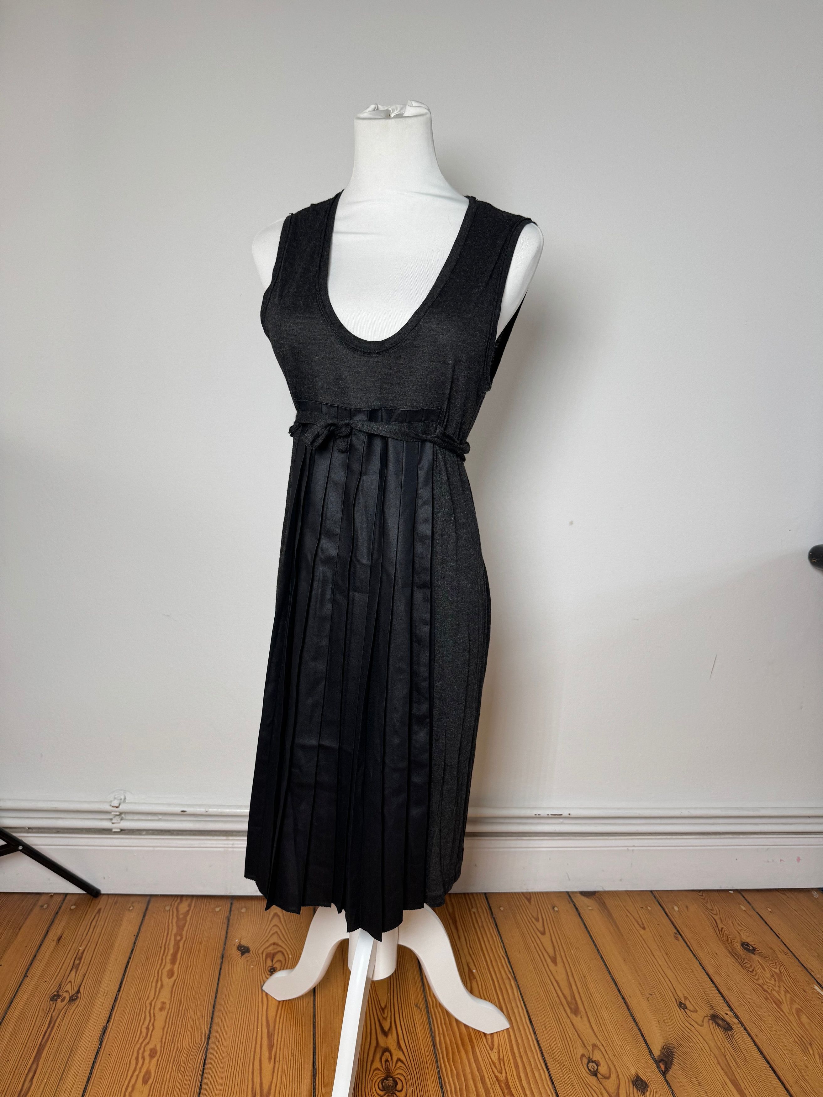 Stella McCartney Vintage Stella Mc Cartney Wool Dress Black Size L / US 10 / IT 46 - 14 Thumbnail