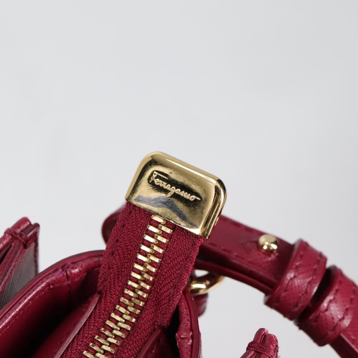 Salvatore Ferragamo Salvatore Ferragamo Vala Handbag Leather Size ONE SIZE - 21 Thumbnail