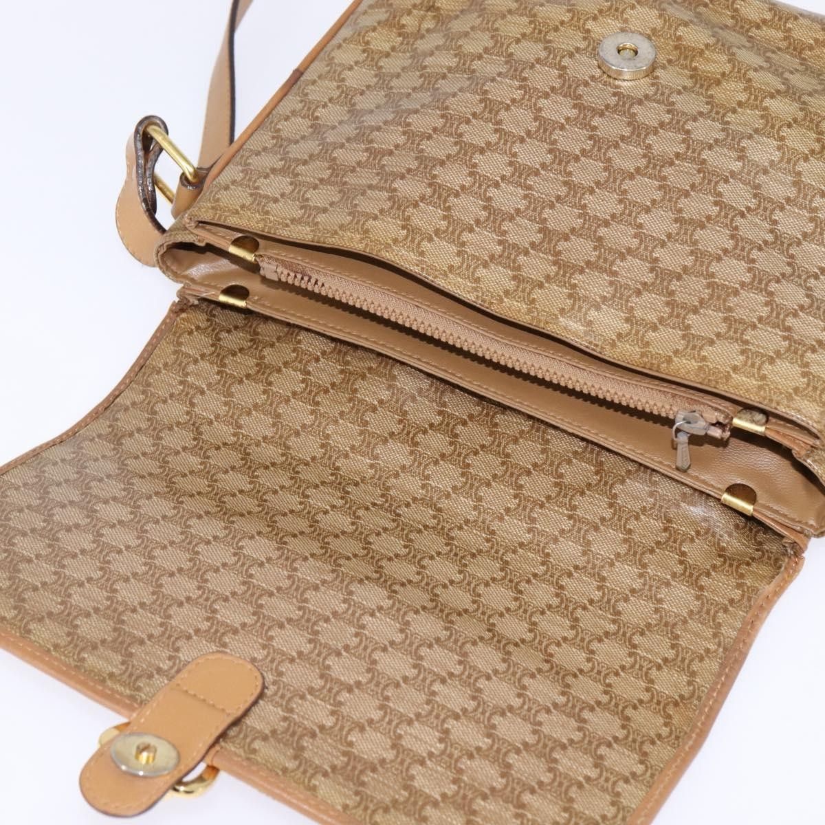Celine Celine Macadam Shoulder Bag PVC Leather Size ONE SIZE - 18 Thumbnail