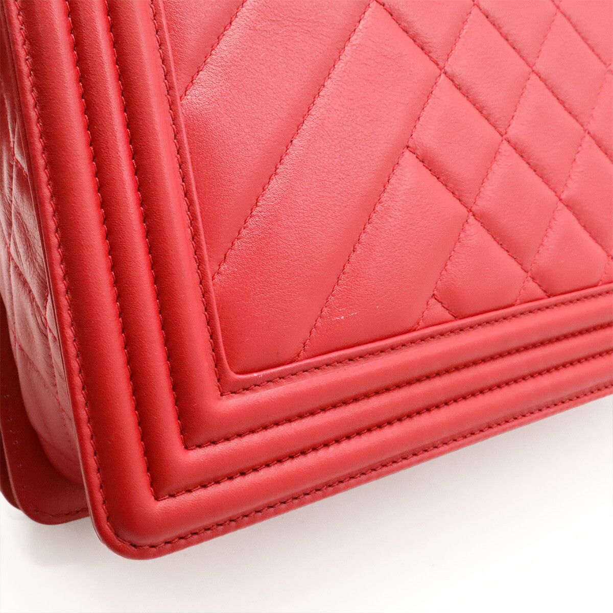 Chanel Chanel Chanel Boy Chanel Lambskin Shoulder Bag Leather Shoulder Bag DUTY FREE for USA Size ONE SIZE - 8 Thumbnail