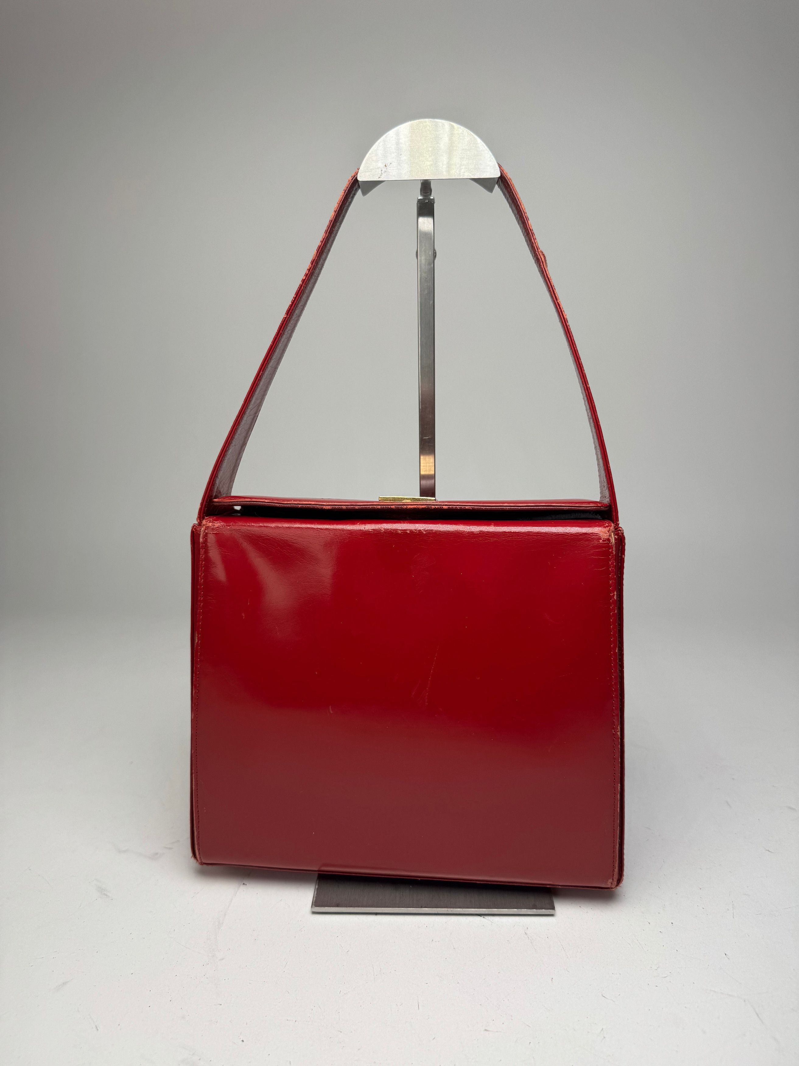 Givenchy Vintage Patent Leather Handbag Red Size ONE SIZE - 2 Thumbnail